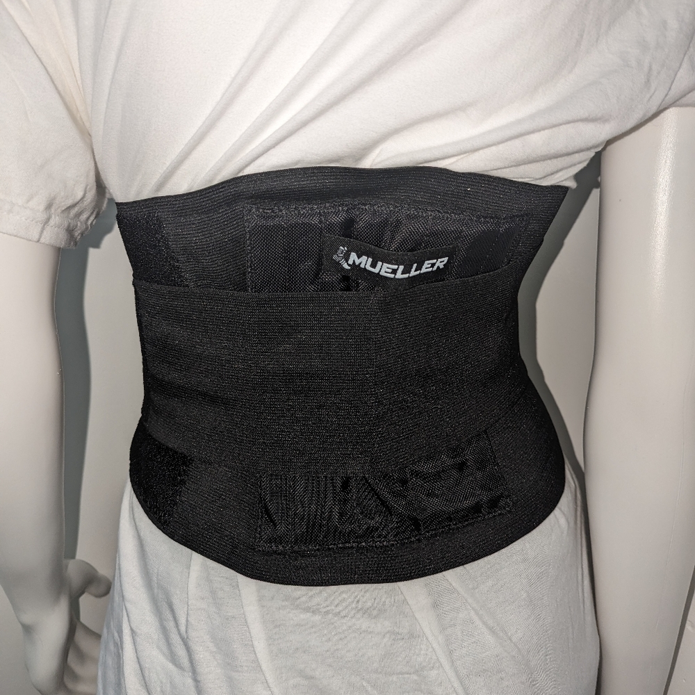 Mueller back brace - Picture 3 of 4